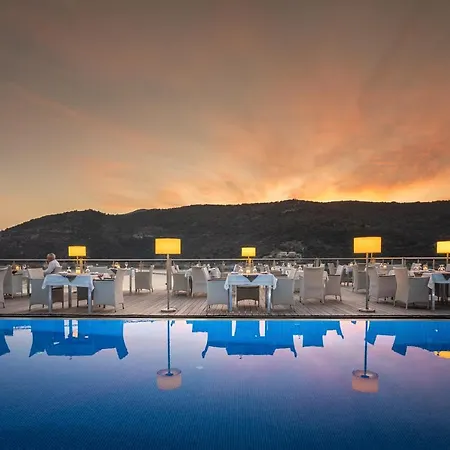 Hotel San Nicolas 4*
