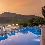 San Nicolas Hotel