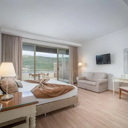 Hotell San Nicolas Mikros Gialos