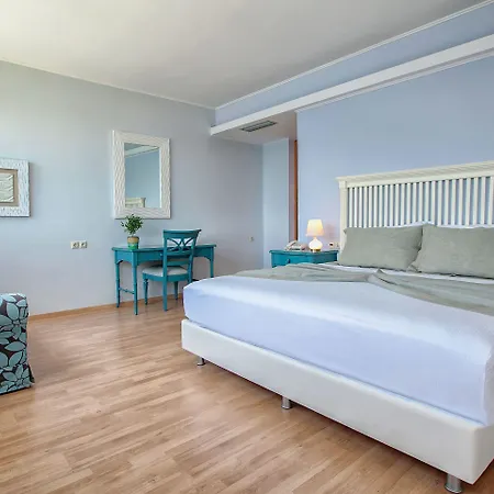 San Nicolas Mikros Gialos