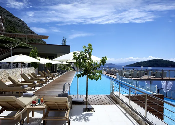 San Nicolas 4* Mikros Gialos